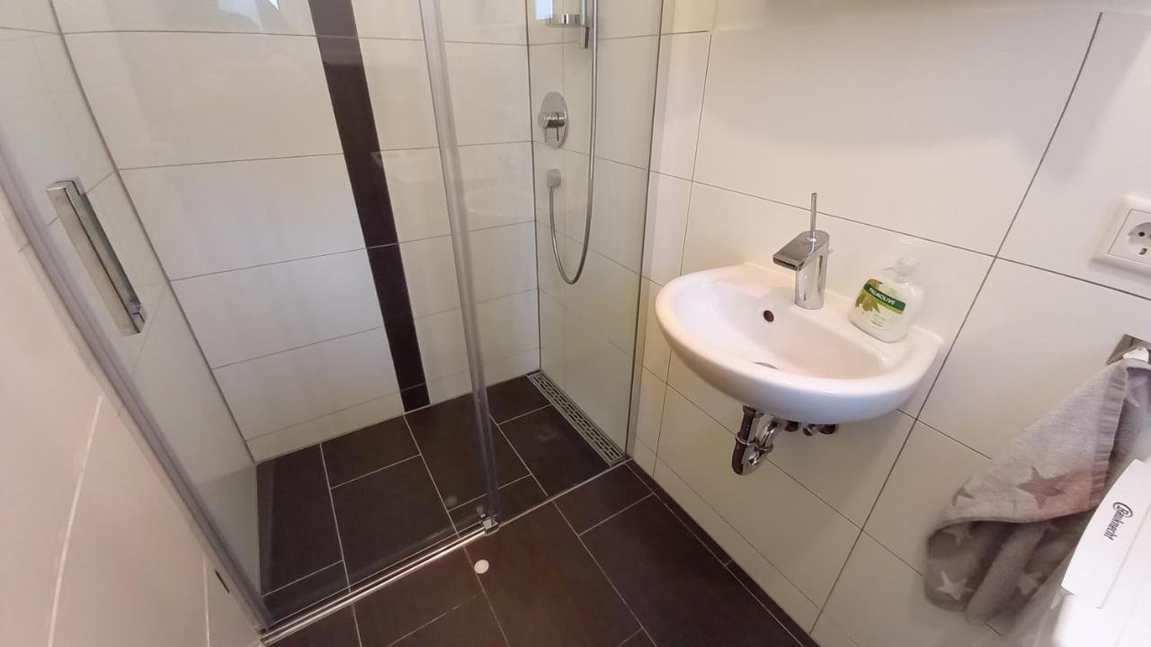 Am Seewald - Ferienwohnung Am Bodensee Фридрихсхафен Экстерьер фото