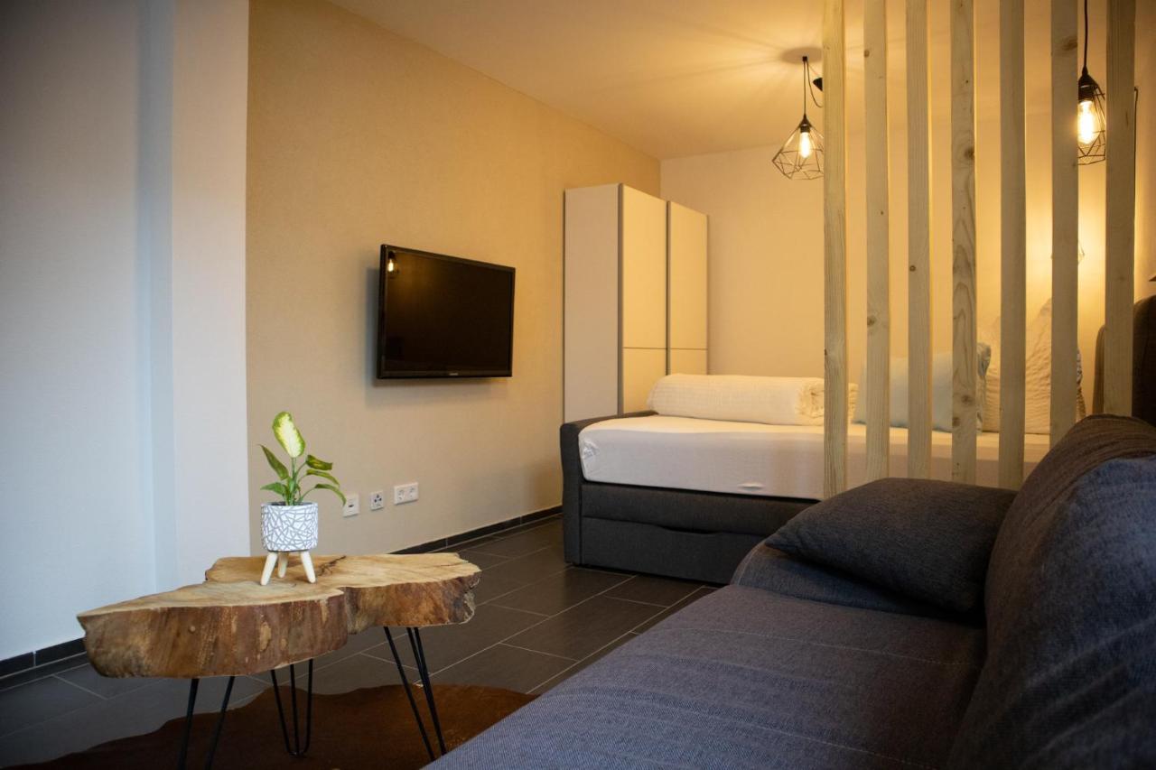 Am Seewald - Ferienwohnung Am Bodensee Фридрихсхафен Экстерьер фото